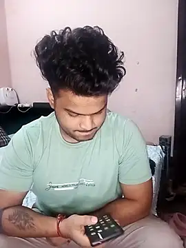 Snapshot of Alphastraight7678 chatting on 02/12/26, 06:29 Alphastraight7678 online show from 02/12/26, 06:29