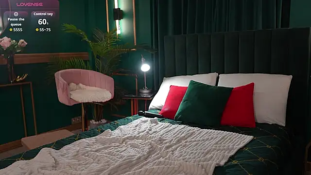 Shadow Gray online show from 04/15/26, 07:58