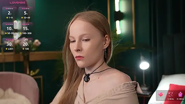 Shadow Gray online show from 04/15/26, 05:39