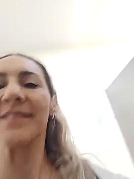 Monita Med online show from 04/08/26, 01:45