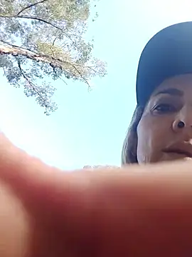 Monita Med online show from 04/12/26, 01:47