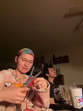 Snapshot of SugarNCinnamon chatting on 02/27/26, 12:44 SugarNCinnamon online show from 02/27/26, 12:44