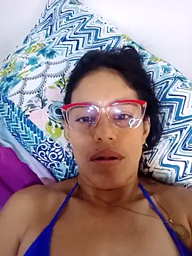 Snapshot of Elizabeth_manzon chatting on 06/11/26, 06:32 Elizabeth manzon online show from 06/11/26, 06:32