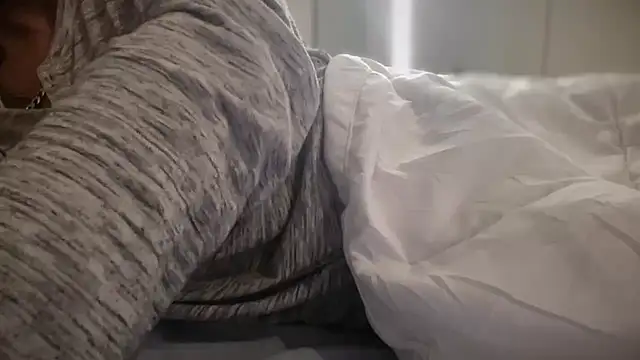 Snapshot of JSYMON chatting on 02/23/26, 10:21 JSYMON online show from 02/23/26, 10:21