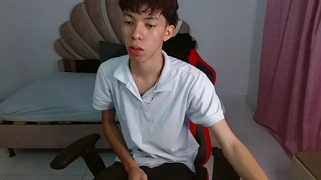 Nico  fox123 online show from 01/11/26, 08:16