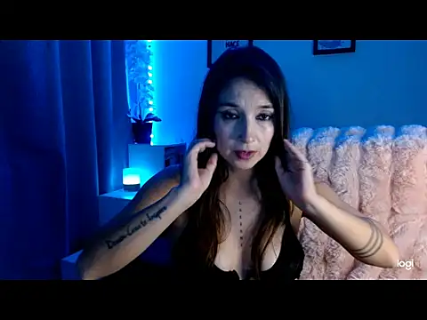 Almaglow  online show from 02/05/26, 02:51