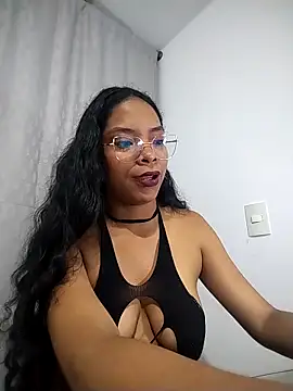 KATALINA SANTANA  online show from 03/27/26, 12:19