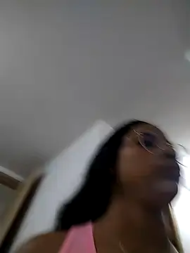 KATALINA SANTANA  online show from 02/17/26, 11:35