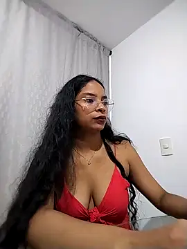 KATALINA SANTANA  online show from 02/07/26, 11:35