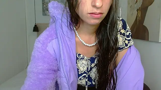 Nicolleth tk online show from 04/15/26, 03:12