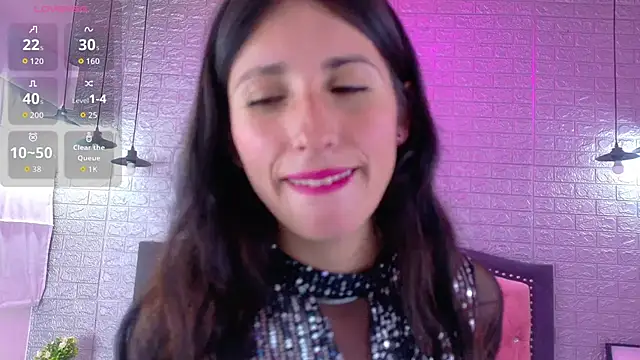 Nicolleth tk online show from 01/05/26, 09:18