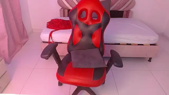 Naya  fox723 online show from 01/13/26, 05:39