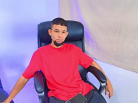 enyel 100 online show from 05/05/26, 07:28