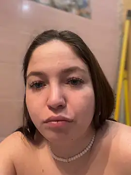 AlexaYvonne online show from 02/12/26, 02:22