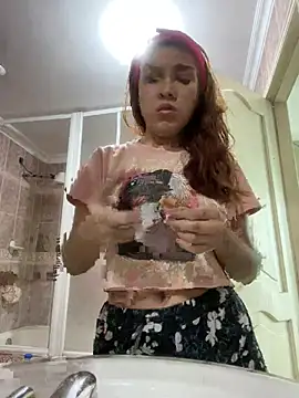 CrystalFairy007 online show from 05/13/26, 03:35