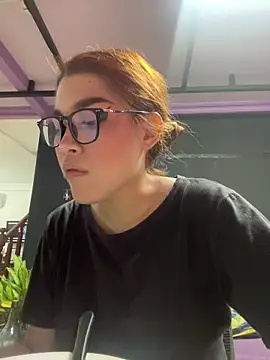 Snapshot of CrystalFairy007 chatting on 04/14/26, 03:55 CrystalFairy007 online show from 04/14/26, 03:55