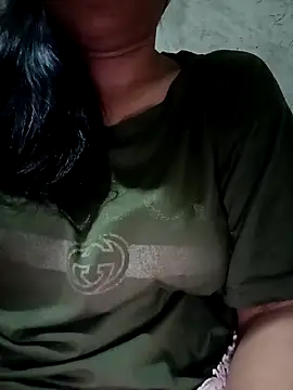 Snapshot of Hannah_4u chatting on 04/02/26, 07:31 Hannah 4u online show from 04/02/26, 07:31