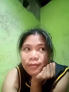 Snapshot of Hannah_4u chatting on 02/06/26, 01:51 Hannah 4u online show from 02/06/26, 01:51