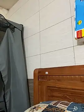 Liness101 online show from 04/12/26, 02:26