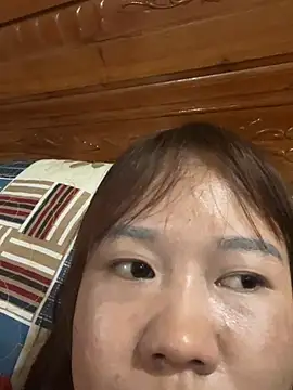 Snapshot of Liness101 chatting on 02/03/26, 06:51 Liness101 online show from 02/03/26, 06:51