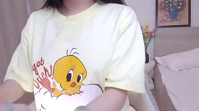 Snapshot of BunnyT_Bae__ chatting on 06/08/26, 10:27 BunnyT Bae online show from 06/08/26, 10:27