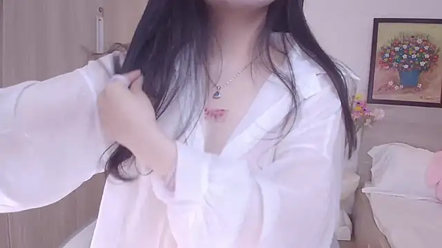 BunnyT Bae   online show from 04/23/26, 10:22