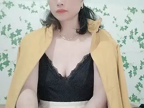 Sophie sexy7 online show from 03/12/26, 12:27
