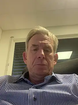 Pierre4tjyxx online show from 01/12/26, 03:19