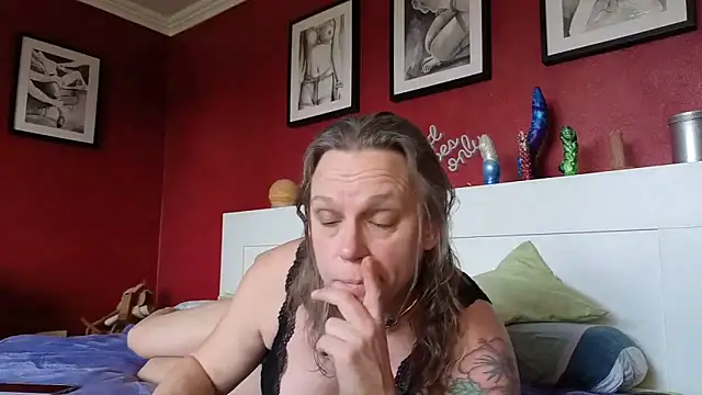 XylaPhoenix online show from 02/26/26, 01:11