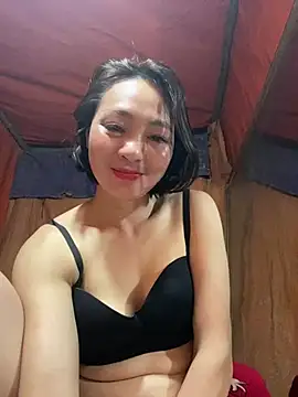 Snapshot of Some-03 chatting on 02/19/26, 01:46 Some-03 online show from 02/19/26, 01:46