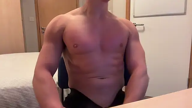 Tommy2165 online show from 04/19/26, 08:33