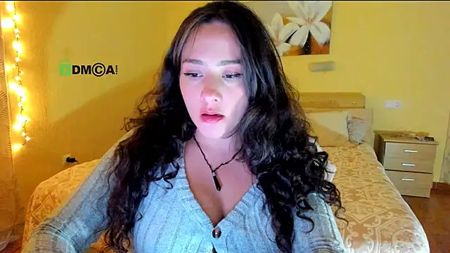 juliiaroberts online show from 03/27/26, 08:26