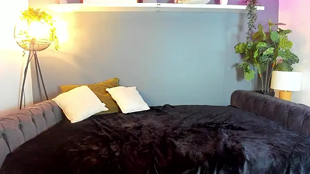 Kira Exe  online show from 03/21/26, 11:36