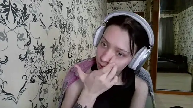 LxayBloom online show from 04/03/26, 10:43