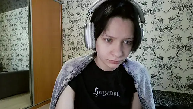 LxayBloom online show from 03/12/26, 06:17