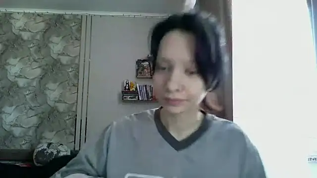 LxayBloom online show from 02/13/26, 08:36