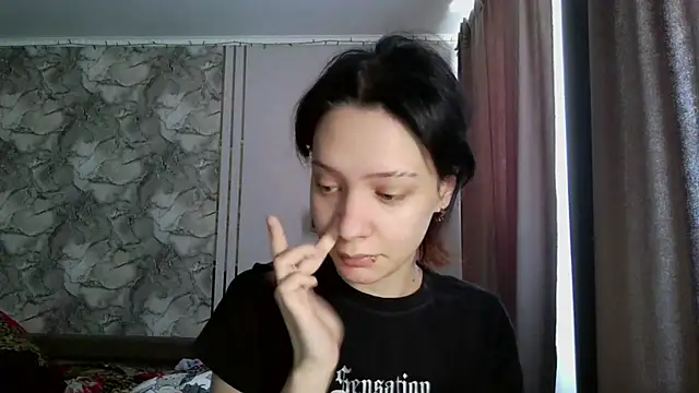 LxayBloom online show from 02/19/26, 08:11