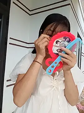 Snapshot of xiaogoal chatting on 06/19/26, 11:42 xiaogoal online show from 06/19/26, 11:42