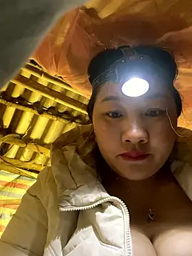 comteze12 online show from 01/13/26, 04:33