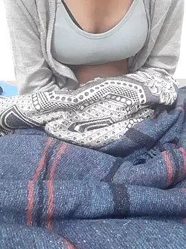 Royal Gril online show from 02/26/26, 12:10