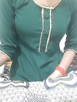 Royal Gril online show from 02/24/26, 04:24