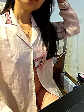 moon baby99 online show from 01/18/26, 06:17