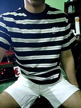 Sexyboy150196 online show from 05/19/26, 02:24