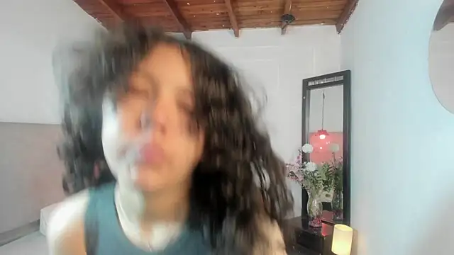 ZoeFox5 online show from 02/13/26, 11:21