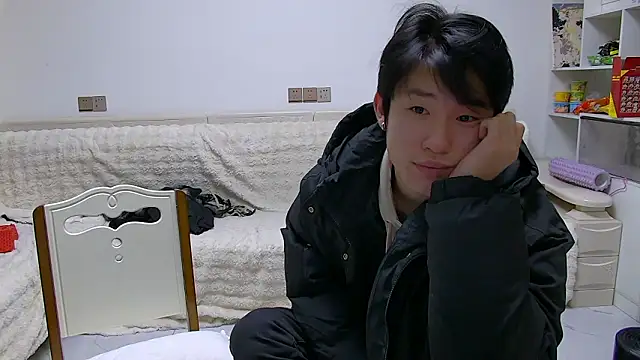 Snapshot of your-cake chatting on 02/05/26, 11:50 your-cake online show from 02/05/26, 11:50