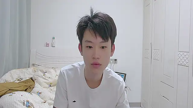 Snapshot of your-cake chatting on 04/01/26, 01:23 your-cake online show from 04/01/26, 01:23