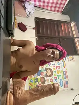 HugeNipsRosalinda online show from 04/12/26, 07:44