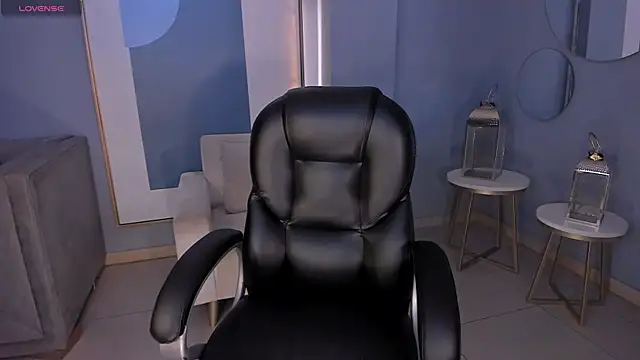 Snapshot of GiannaWatson chatting on 06/12/26, 07:00 GiannaWatson online show from 06/12/26, 07:00