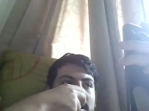 Snapshot of Mateotubbe chatting on 05/14/26, 09:45 Mateotubbe online show from 05/14/26, 09:45