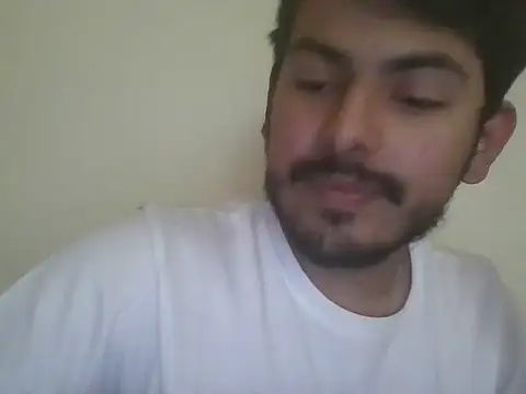 Snapshot of Mateotubbe chatting on 05/15/26, 10:19 Mateotubbe online show from 05/15/26, 10:19